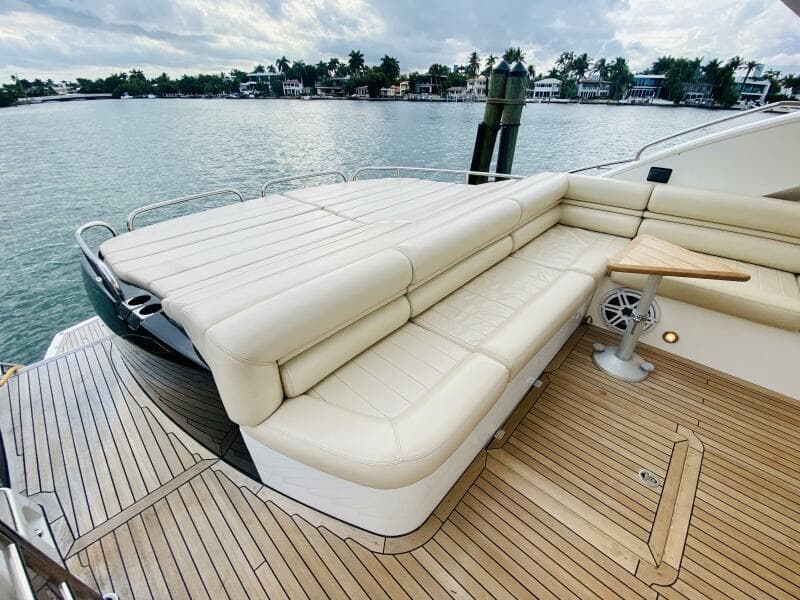 2010 Sunseeker Predator 60
