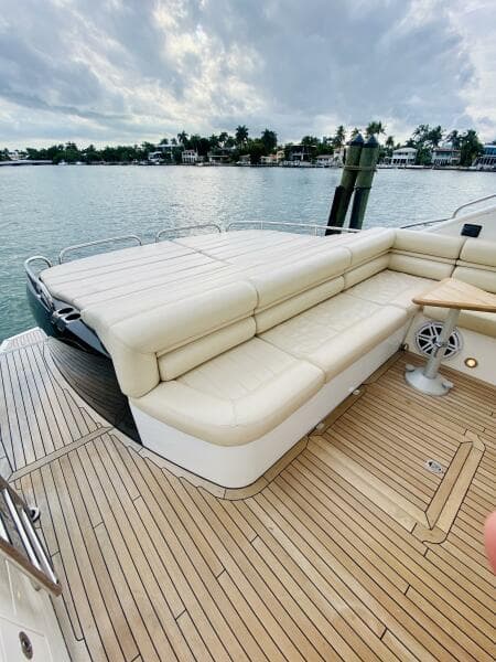 2010 Sunseeker Predator 60