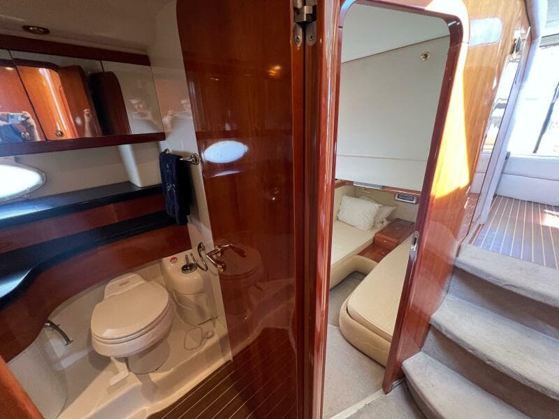 2004 Cranchi Atlantique 48