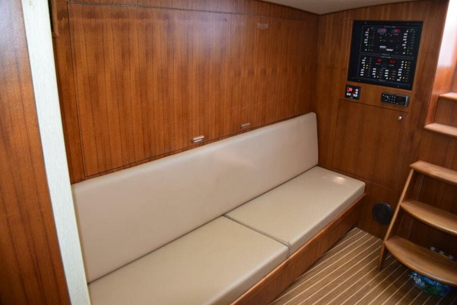 Cabin Settee