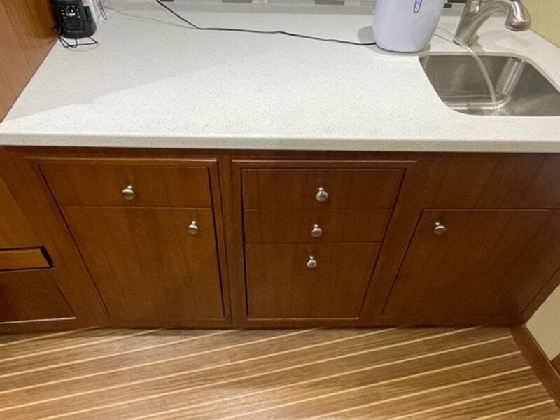     Galley countertop
