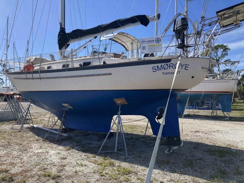 1994 Pacific Seacraft Crealock 37