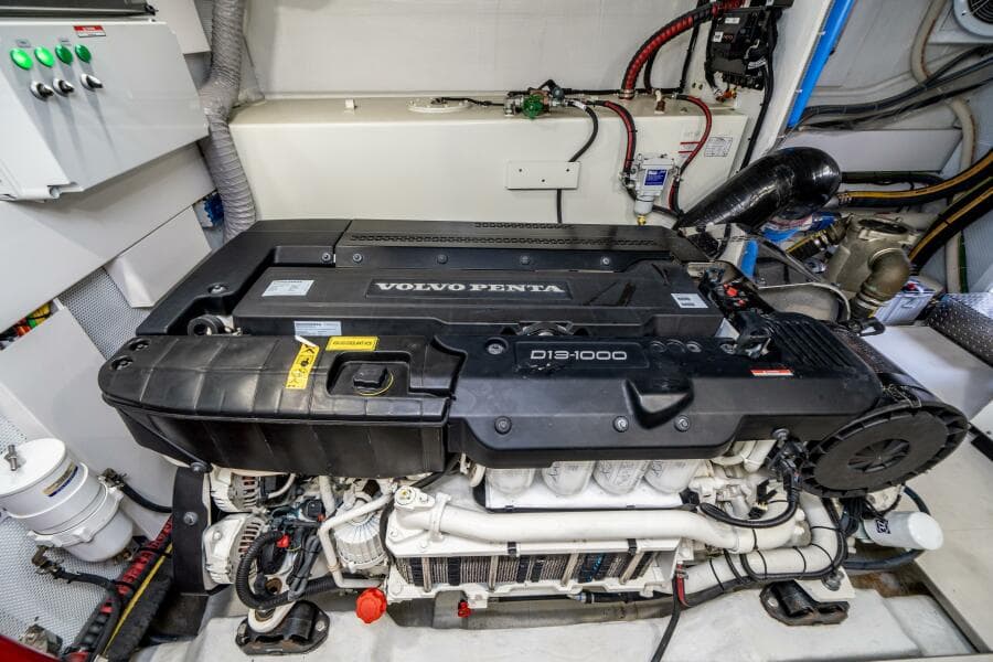 2019 Galeon 640 FLY