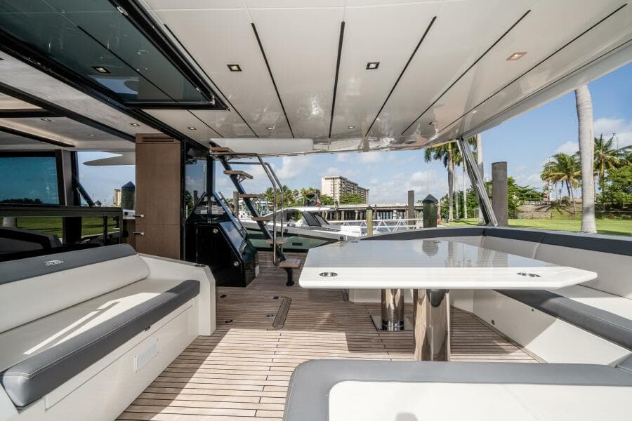 2019 Galeon 640 FLY
