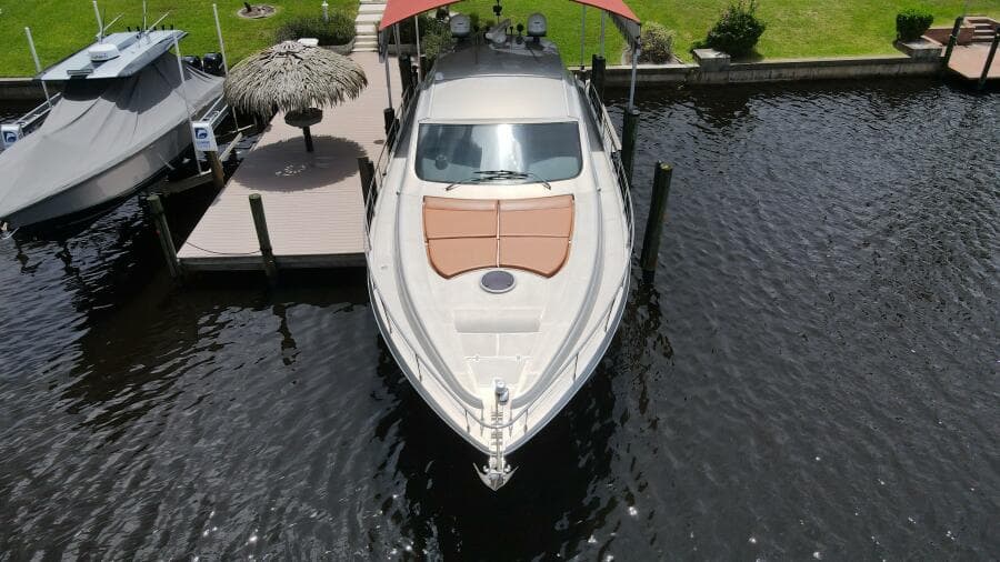 2006 Pershing 