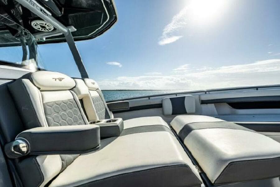 2020 Tidewater 320 CC Adventure