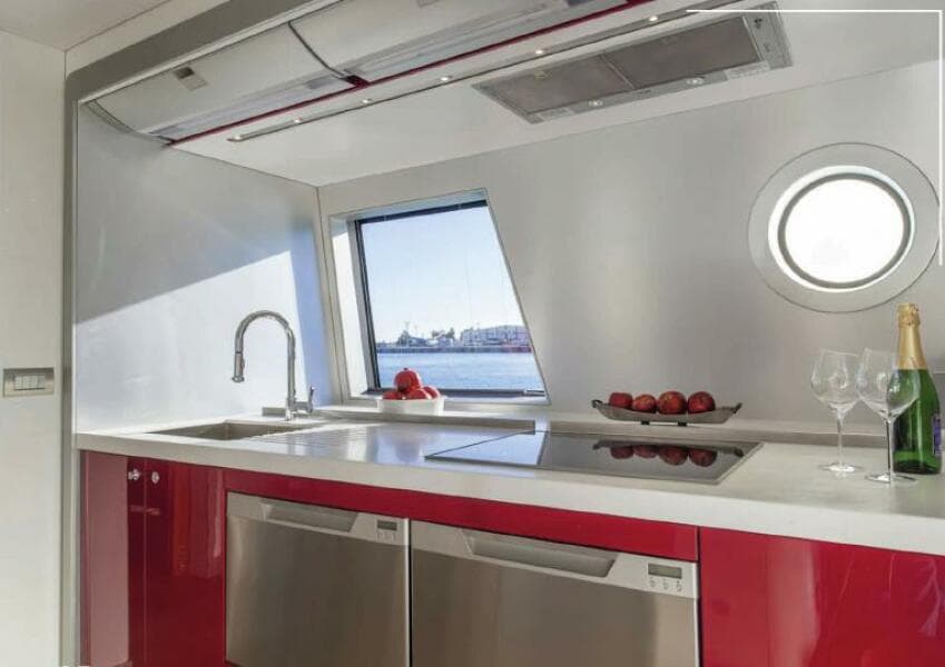 2024 Naval Yachts 