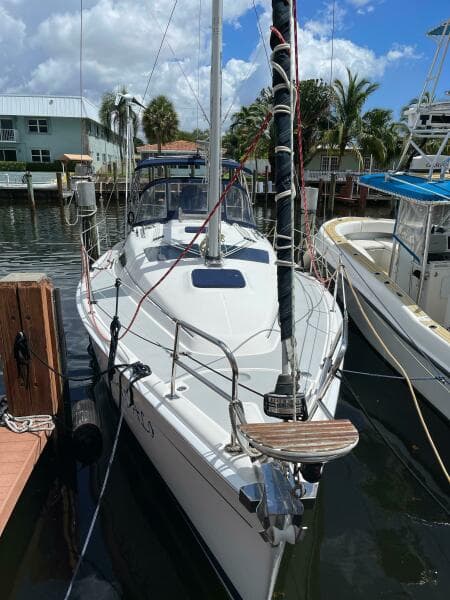 2006 Hunter 33
