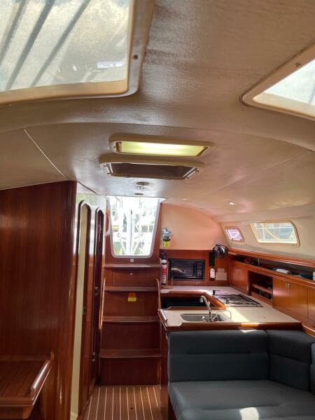 2006 Hunter 33