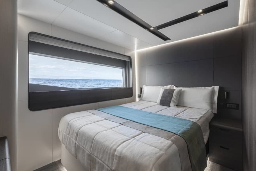 2024 Astondoa AS8 Flybridge