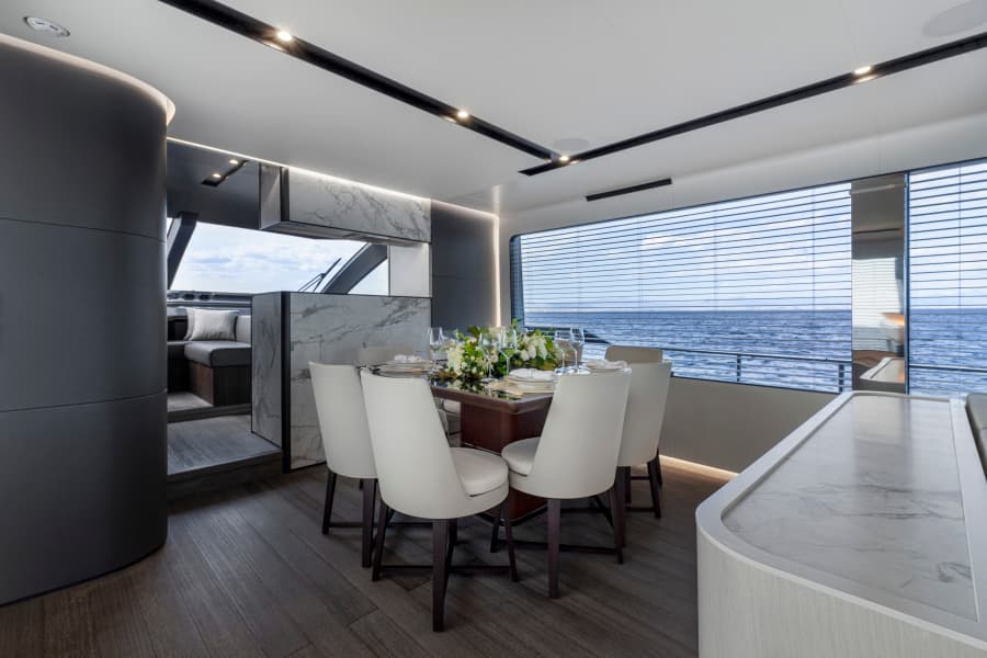 2024 Astondoa AS8 Flybridge