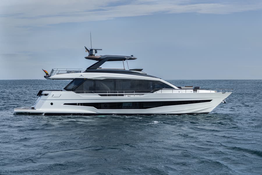 2024 Astondoa AS8 Flybridge