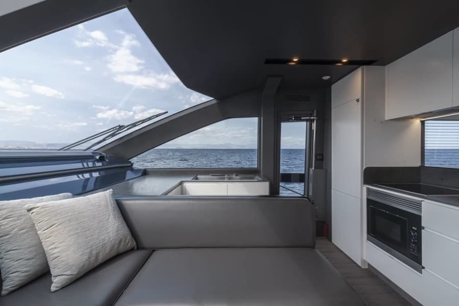 2024 Astondoa AS8 Flybridge