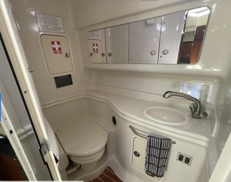 2007 Sea Ray 320 Sundancer