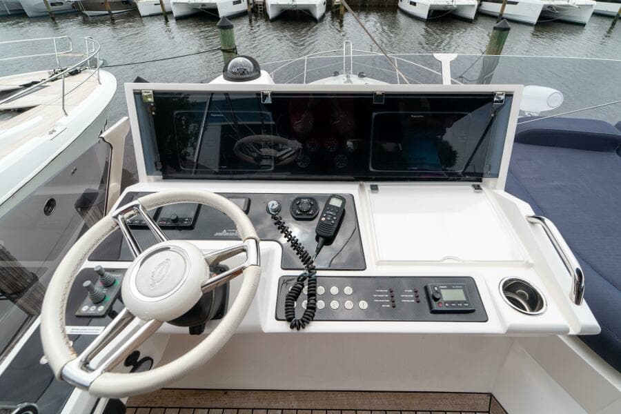 2016 Sunseeker 