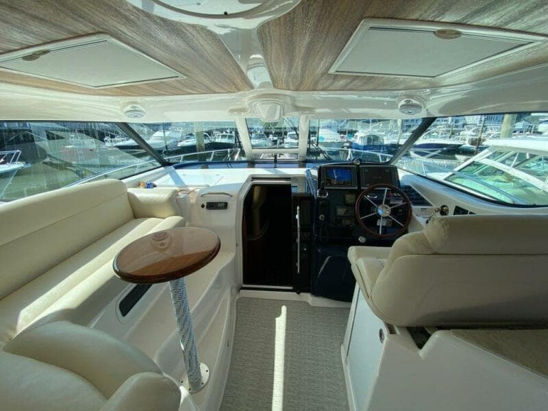 2009 Tiara Yachts 4300 Sovran
