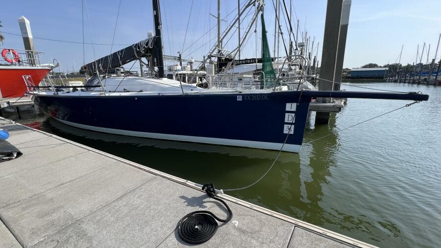 1998 Carroll 1D35 One Design 35