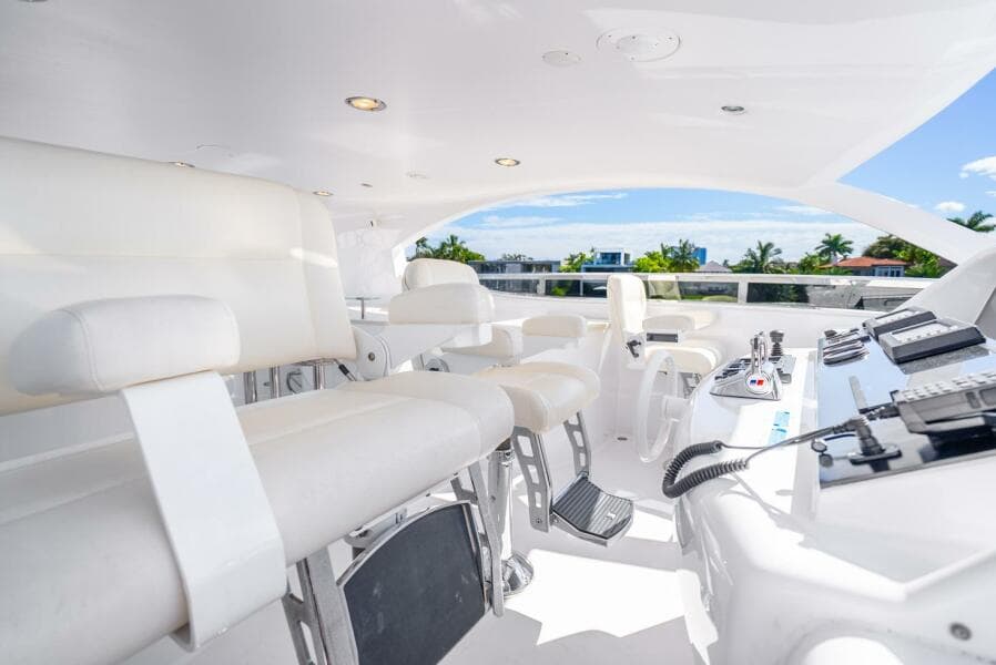 2008 Lazzara Yachts 116