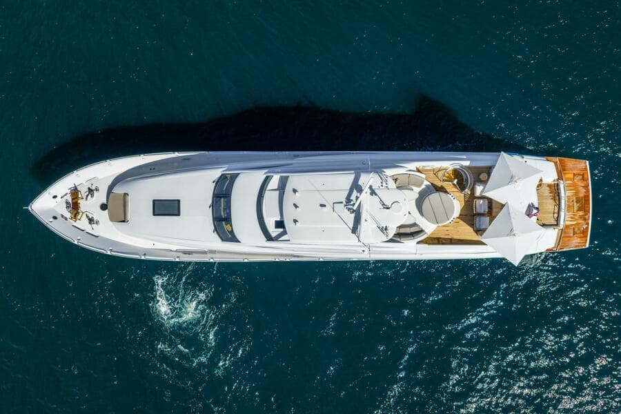 2008 Lazzara Yachts 116