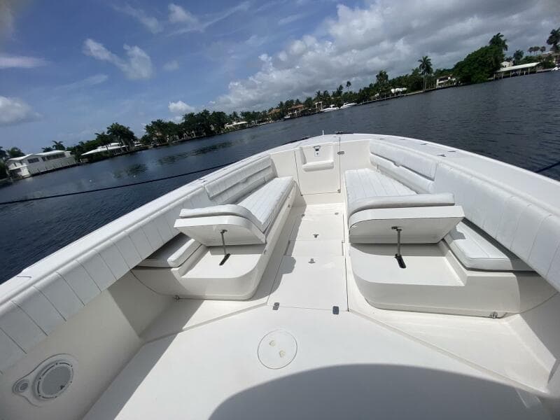 2006 Intrepid 370