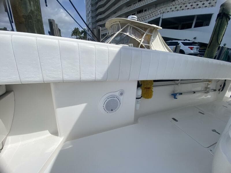 2006 Intrepid 370