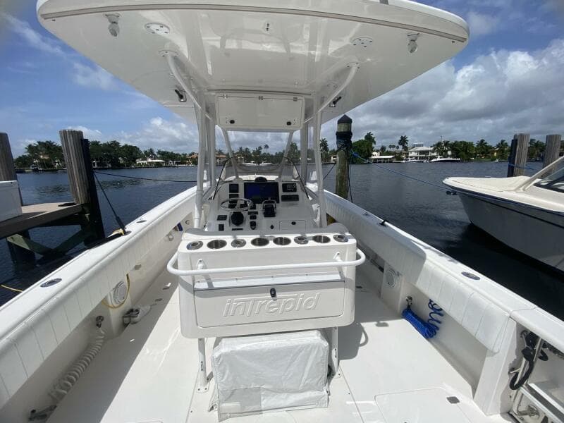 2006 Intrepid 370