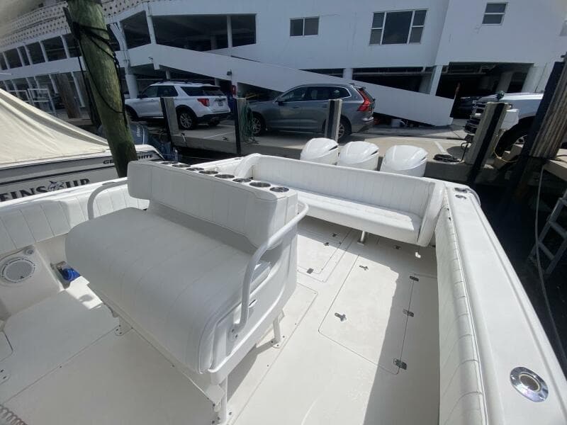 2006 Intrepid 370