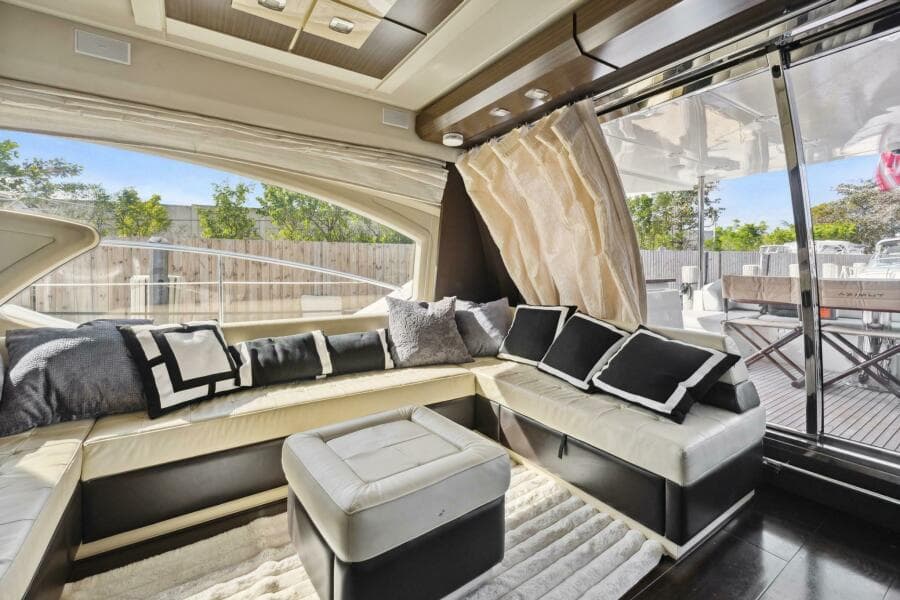 2013 Azimut 70