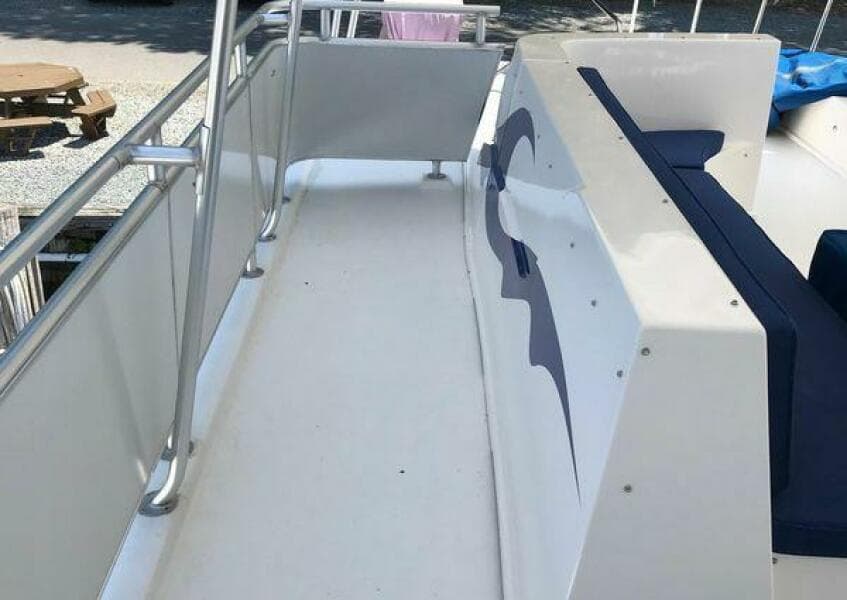 2017 Sumerset Houseboat