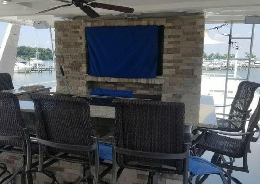 2017 Sumerset Houseboat