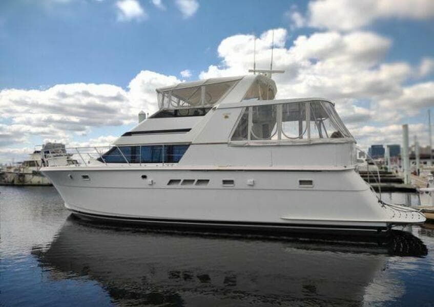 1996 Hatteras 50' Sport Deck