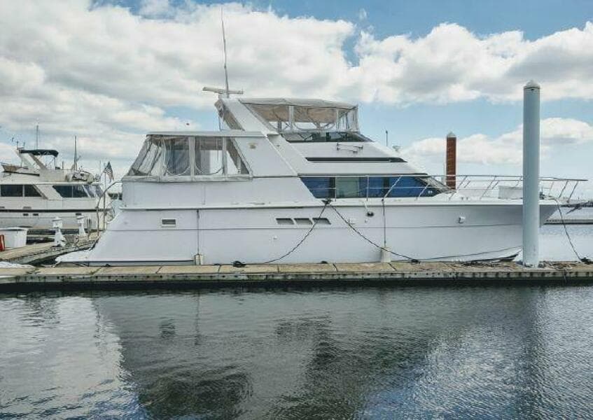1996 Hatteras 50' Sport Deck