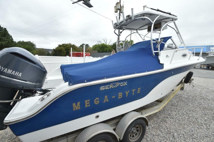 2011 Sea Fox 236WA