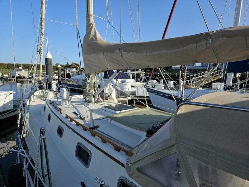 1994 Pacific Seacraft 