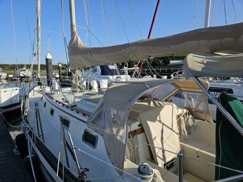 1994 Pacific Seacraft 