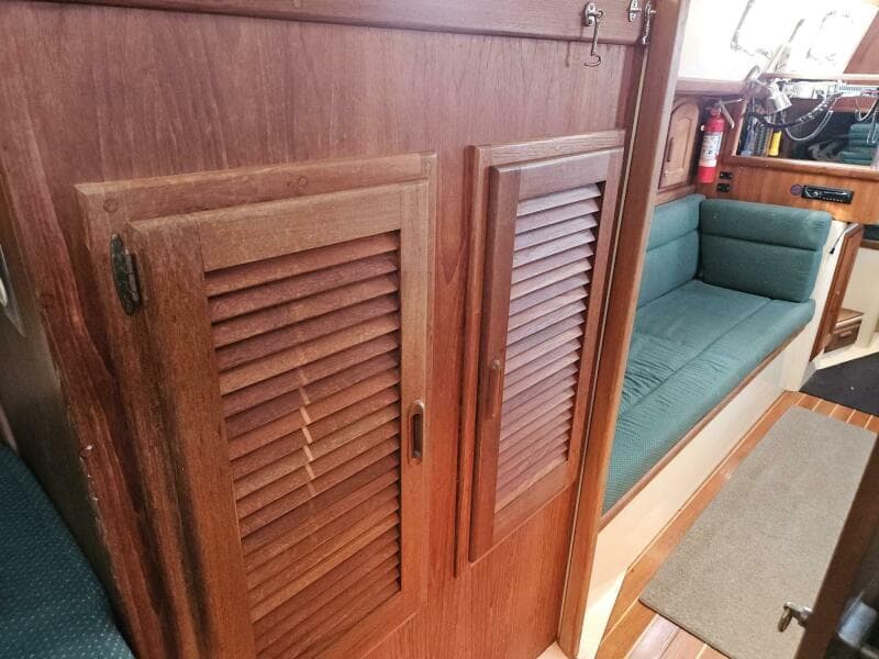 1994 Pacific Seacraft 