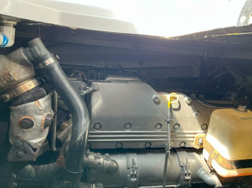 1997 Pursuit 300 Offshore
