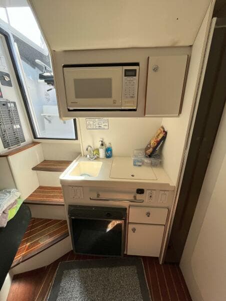 1997 Pursuit 300 Offshore