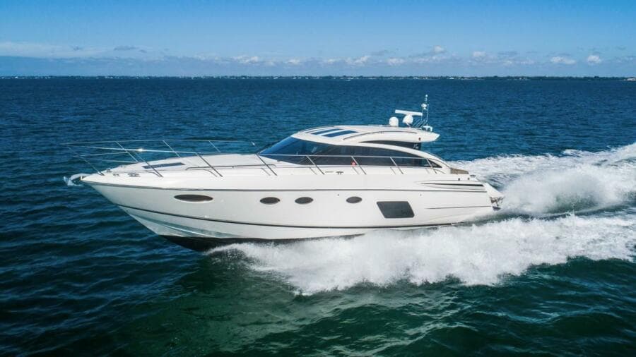 2015 Princess V52
