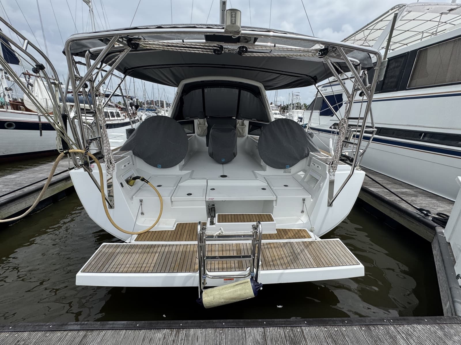 2017 Beneteau Oceanis 45