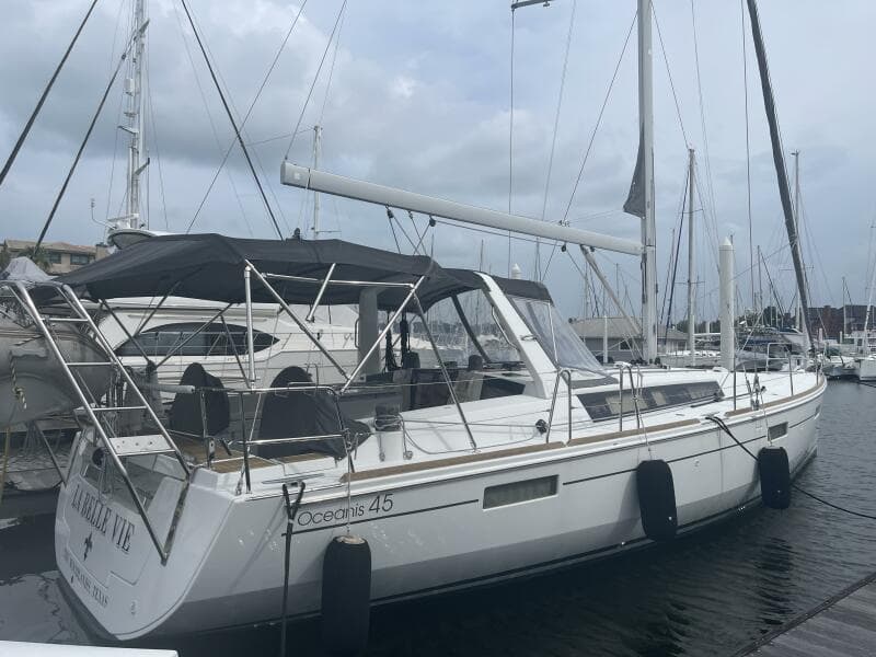 2017 Beneteau Oceanis 45