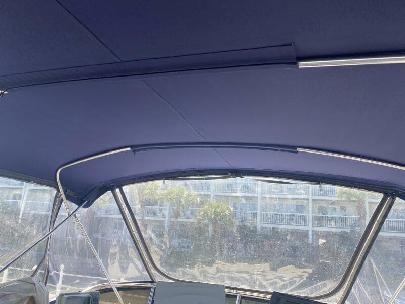 1989 Chris-Craft 427 Catalina