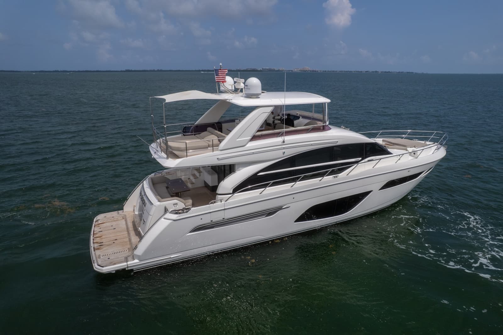 2021 Princess F70