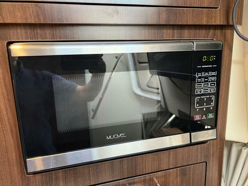 2017 Regal 28 Express