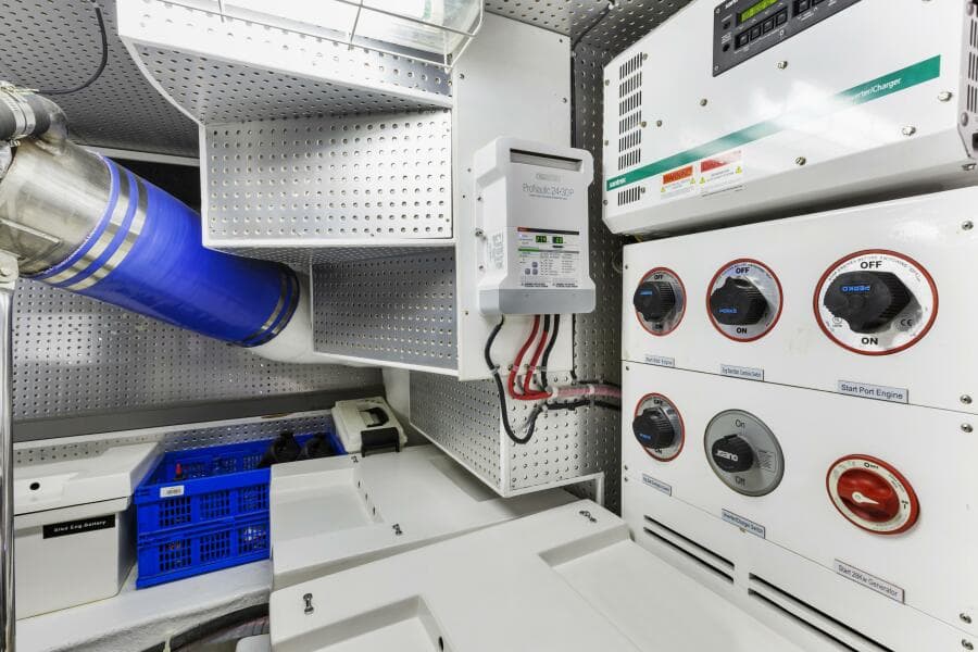 ENGINE ROOM 