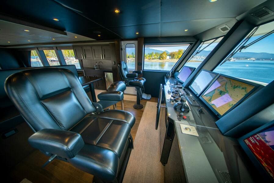 1992 Crescent Custom Yachts Custom