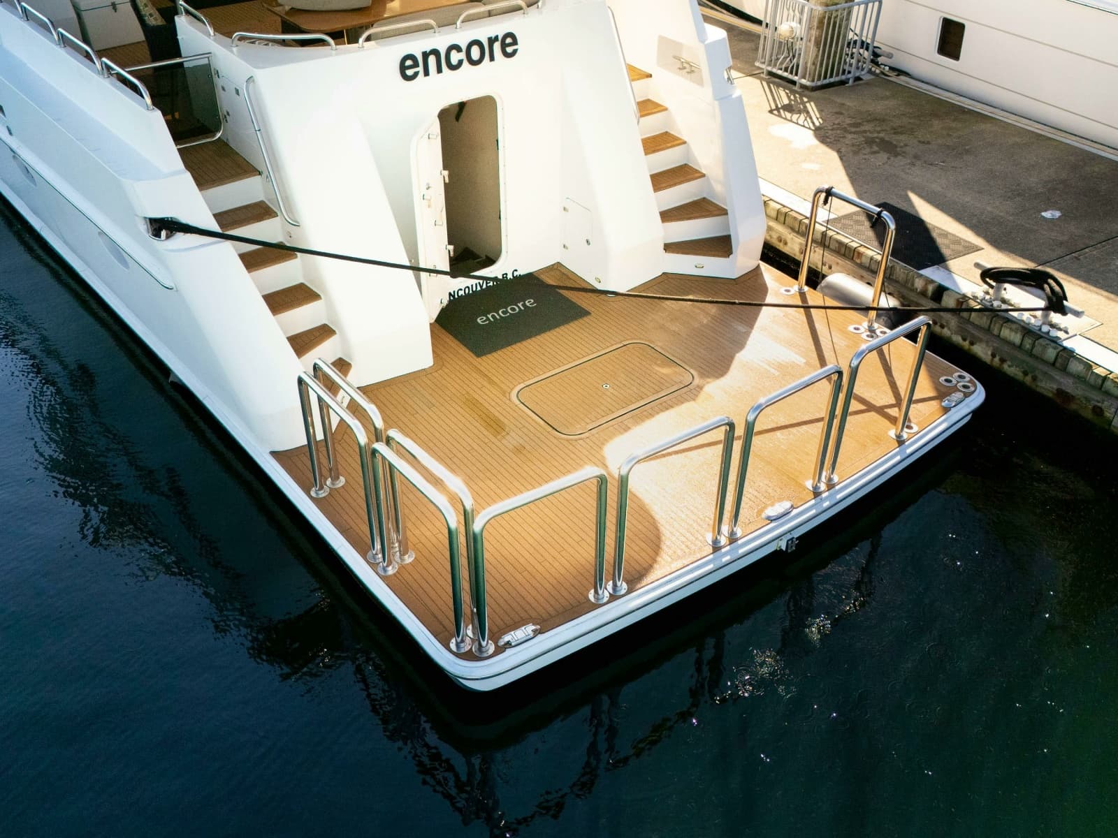 1992 Crescent Custom Yachts Custom