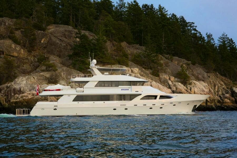 1992 Crescent Custom Yachts Custom