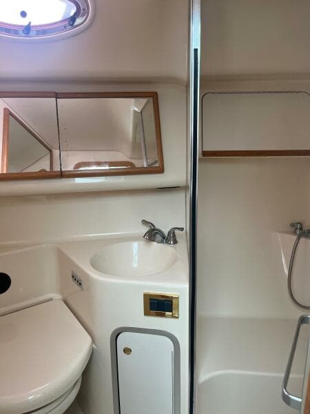 1997 Sea Ray 420 Aft Cabin