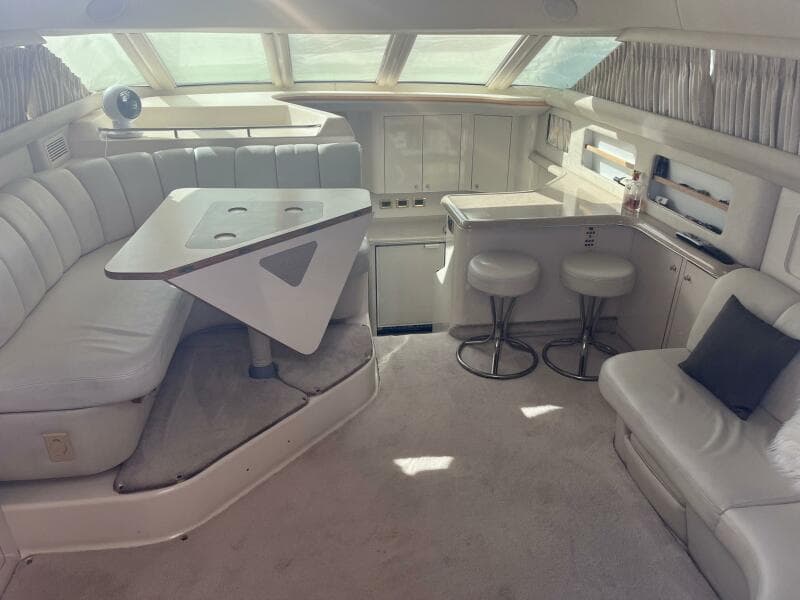 1997 Sea Ray 420 Aft Cabin